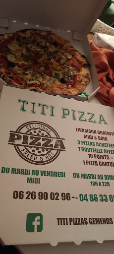 Photo 1 - Titi Pizza