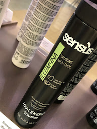 Photo n°4 de L'Hair Naturel à Cholet (Salon de coiffure)