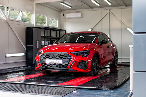 Auto Detailing Okęcie Warszawa, Lotnisko Chopina,Powłoki ceramiczne,Renowacja skór - Global Car Wash