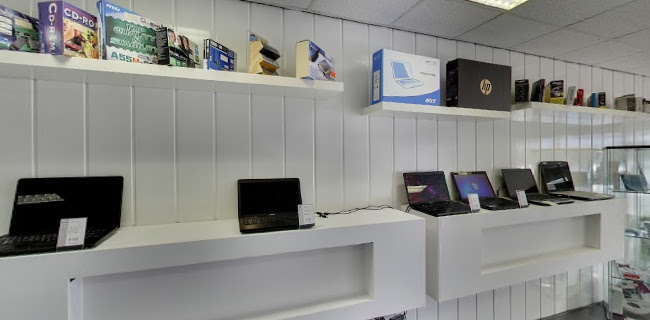 Reacties en beoordelingen van Dyna Store