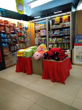 Veteran Gramedia Banjarmasin, Author: Ponco Sisworo