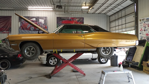 Vic's Custom Garage & Denmar Auto Body - Thumbnail