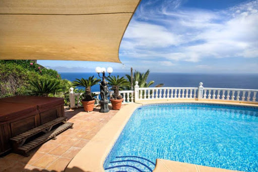 Andrea Helfmann Immobilien- Sachverständigenbüro (AHIS)