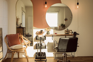 Photo n°3 de Mon Moment Coiffure à Hem (Salon de coiffure)