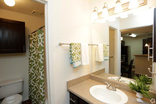 Crown Colony Apartments Gallery - United States