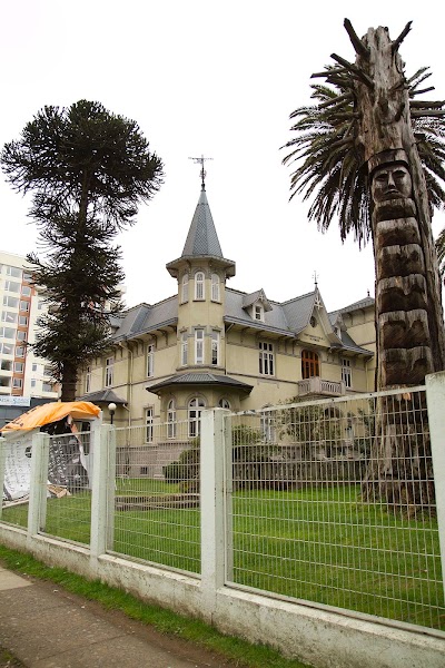 Photos of Universidad Cat&oacute;lica de Temuco Campus Menchaca Lira