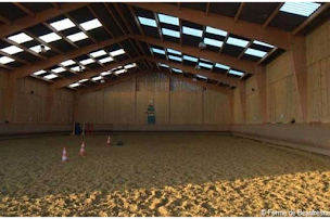Photo n°13 de Ferme équestre de Beaufresne à Haudricourt (Centre de randonnée équestre)