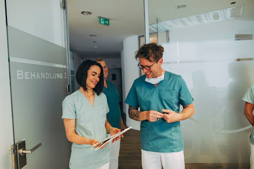 Praxis für Mundgesundheit Gallery - Germany