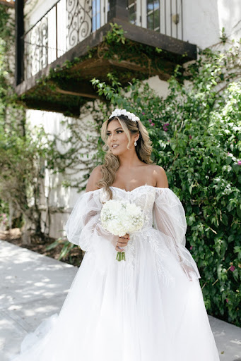 Definition Bridal - Visual