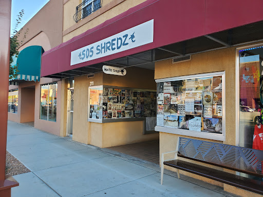 505 SHREDZ SKATE SHOP LLC