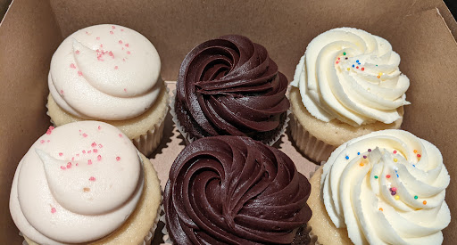 Coco Cake Co - Visual