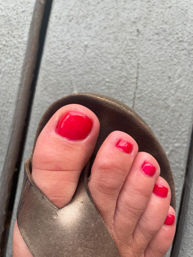 V.V. Nails - Thumbnail