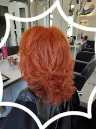 Photo n°17 de Angela Coiffure à Nice (Salon de coiffure)