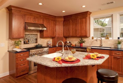 Hantel Kitchens & Baths