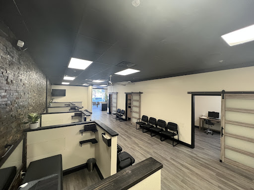 Chiro Studio - Visual