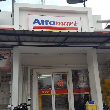 Alfamart Ketapang, Author: Tiffany Hartopo