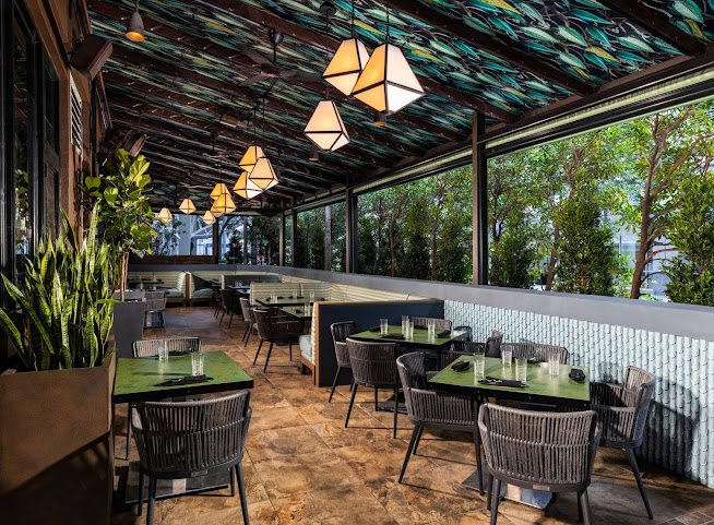 YOLO Restaurant by null