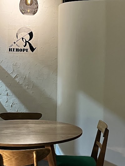 CAFE and BAR REHOPE