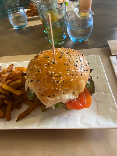 Photo 1 - Fabrice Burger