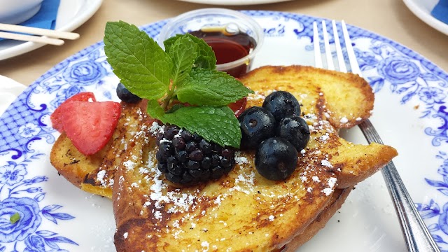 Jeannine's Restaurant & Bakery