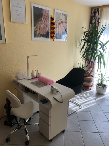 Valentinas Beauty Oase - Nagelstudio - Thumbnail