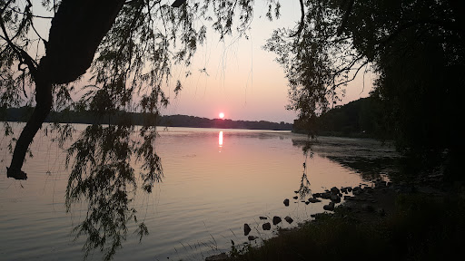 Lake Phalen Trail Parking - Thumbnail