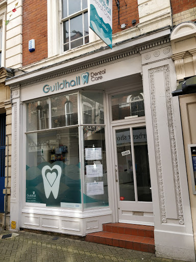 Guildhall Dental Care Logo