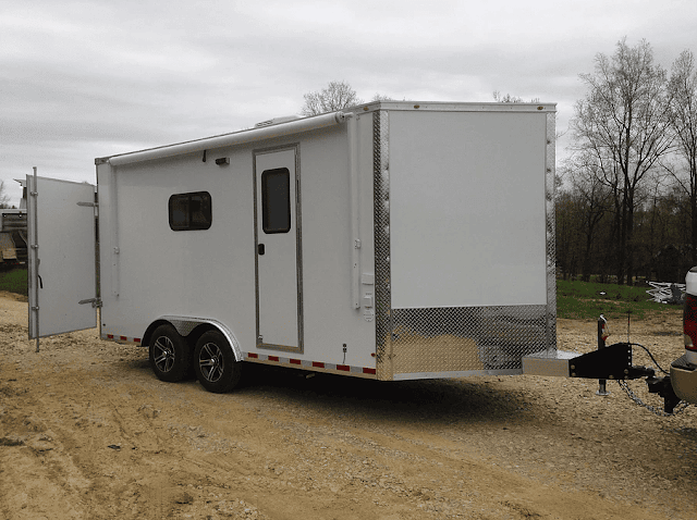 Moto Tech Trailers LLC
