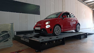 Photo n°7 de DPR PERFORMANCE Reprogrammation moteur et conversion E85 / Flexfuel Solution ADblue/Fap/Egr à Saint-Victor-et-Melvieu (Prestataire de tuning automobile)