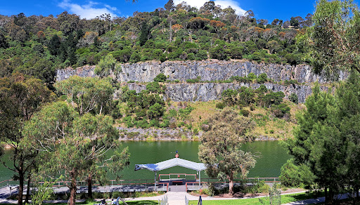 Ferntree Gully Quarry Reserve Lookout - Thumbnail