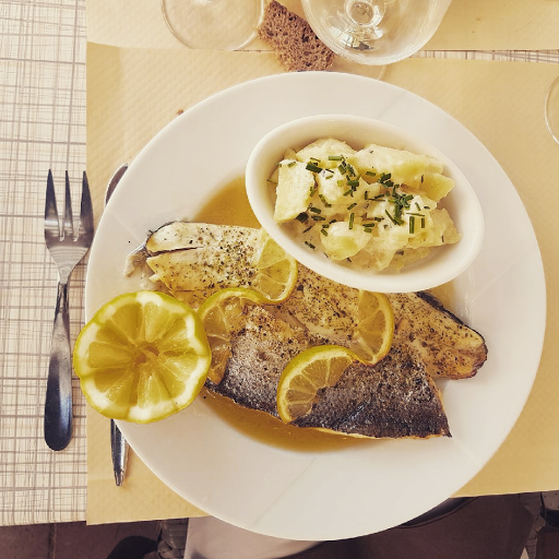 AUTHENTIC restaurant - Thumbnail