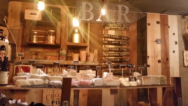 Fogg Bar Birras & Cheese