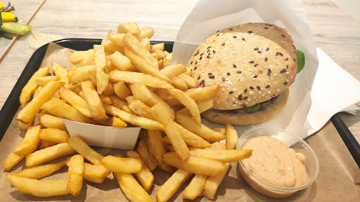 Photo 4 - Au Central Snack