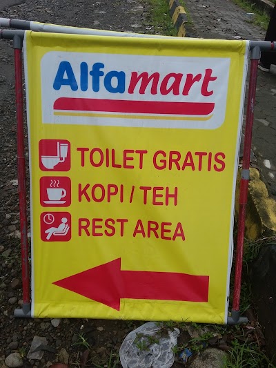 Photos of Alfamart Ngantang M624