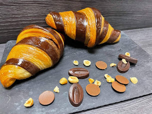 Photo n°15 de ADORABLES GOURMANDISES Boulangerie Patisserie Snacking à Pleyber-Christ (Boulangerie)