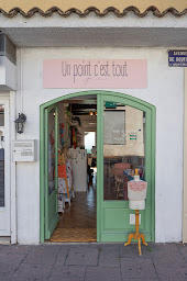 Photo n°11 de Un point c'est tout à Peymeinade (Couturier)