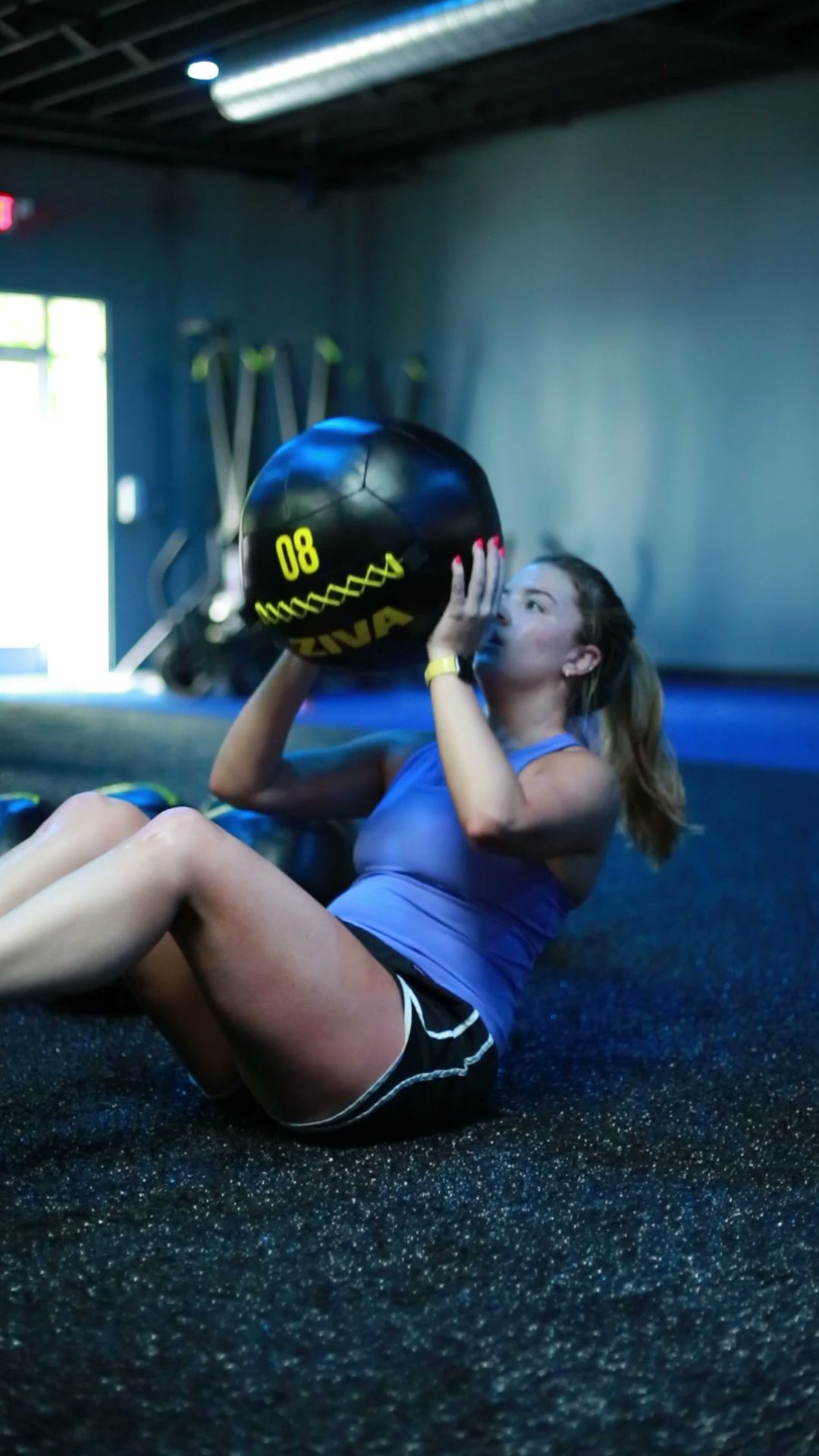 SWEAT440 photo 10
