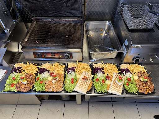 Photo 3 - Burger & Co