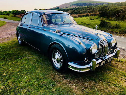 Rent Classic Cars - Thumbnail