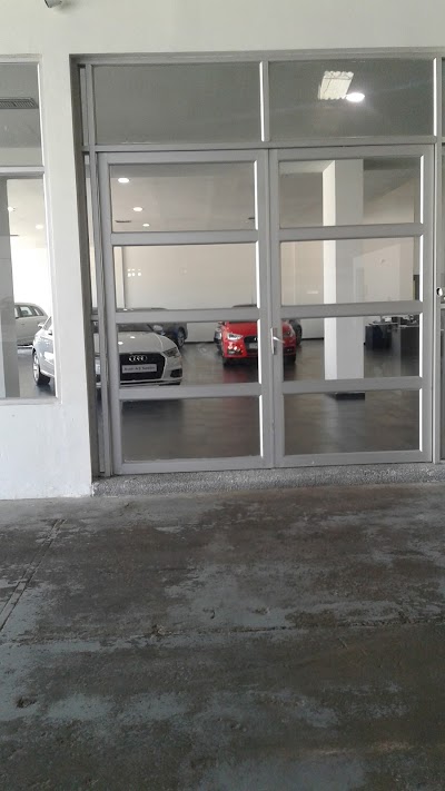 Photos of Audi