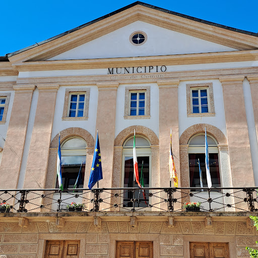 Post office in Cortina d'Ampezzo - Thumbnail