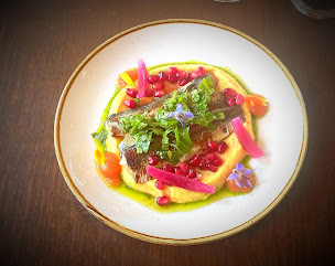 Photo n°7 de Restaurant du Jardin de l'abbaye de Valsaintes à Simiane-la-Rotonde (Restaurant)