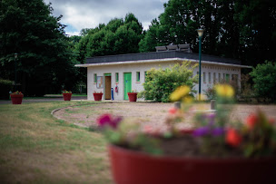 Photo n°3 de Camping du Lac de Saint-Calais à Saint-Calais (Terrain de camping)