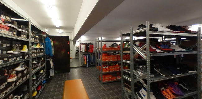 Αριθμός τηλεφώνου Peter Sport Outlet