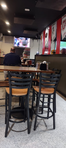 Big Ernie's - Visual