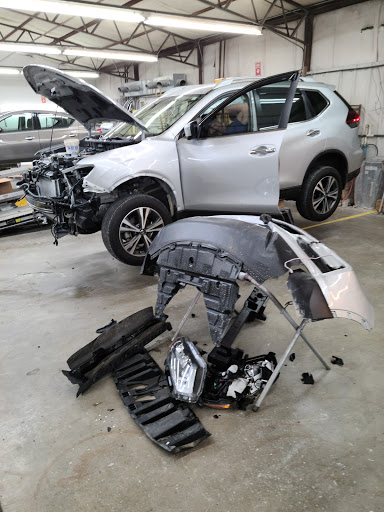Mullins Body Shop LLC - Thumbnail