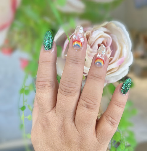 Elegance By Em - Thumbnail