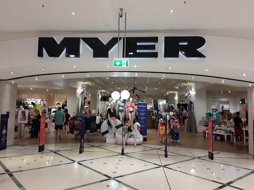 Myer Cairns Logo