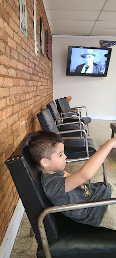 Deaton's Barber Shop
