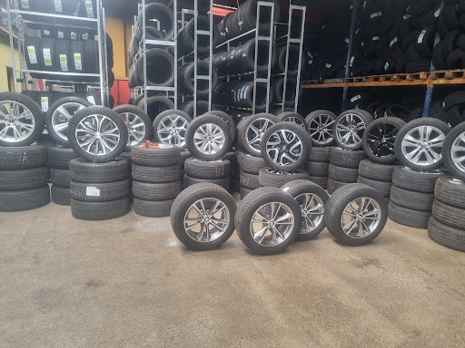 Pneus Import-export - Thumbnail